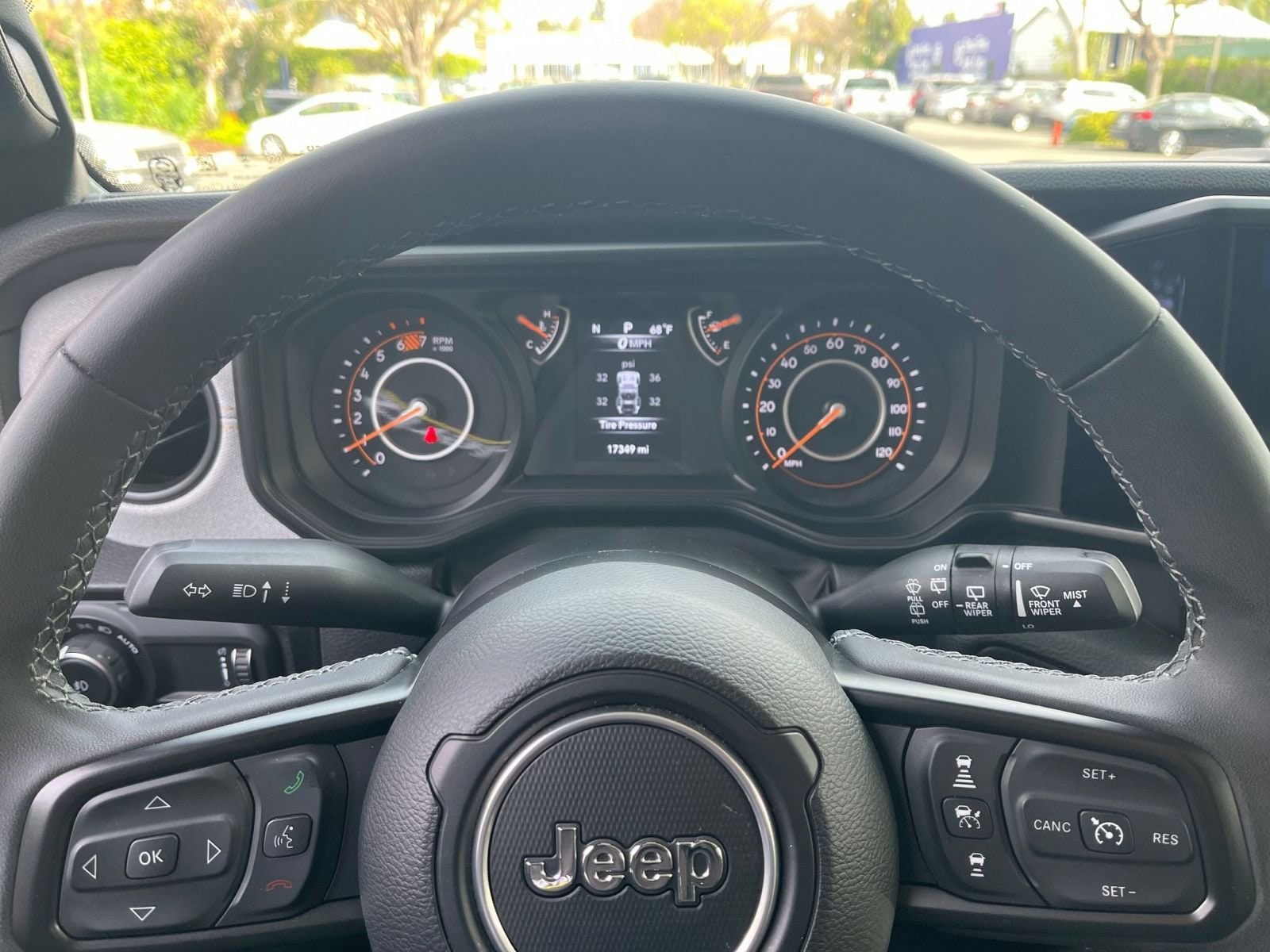 Thumbnail: 2025 Jeep Wrangler - 27