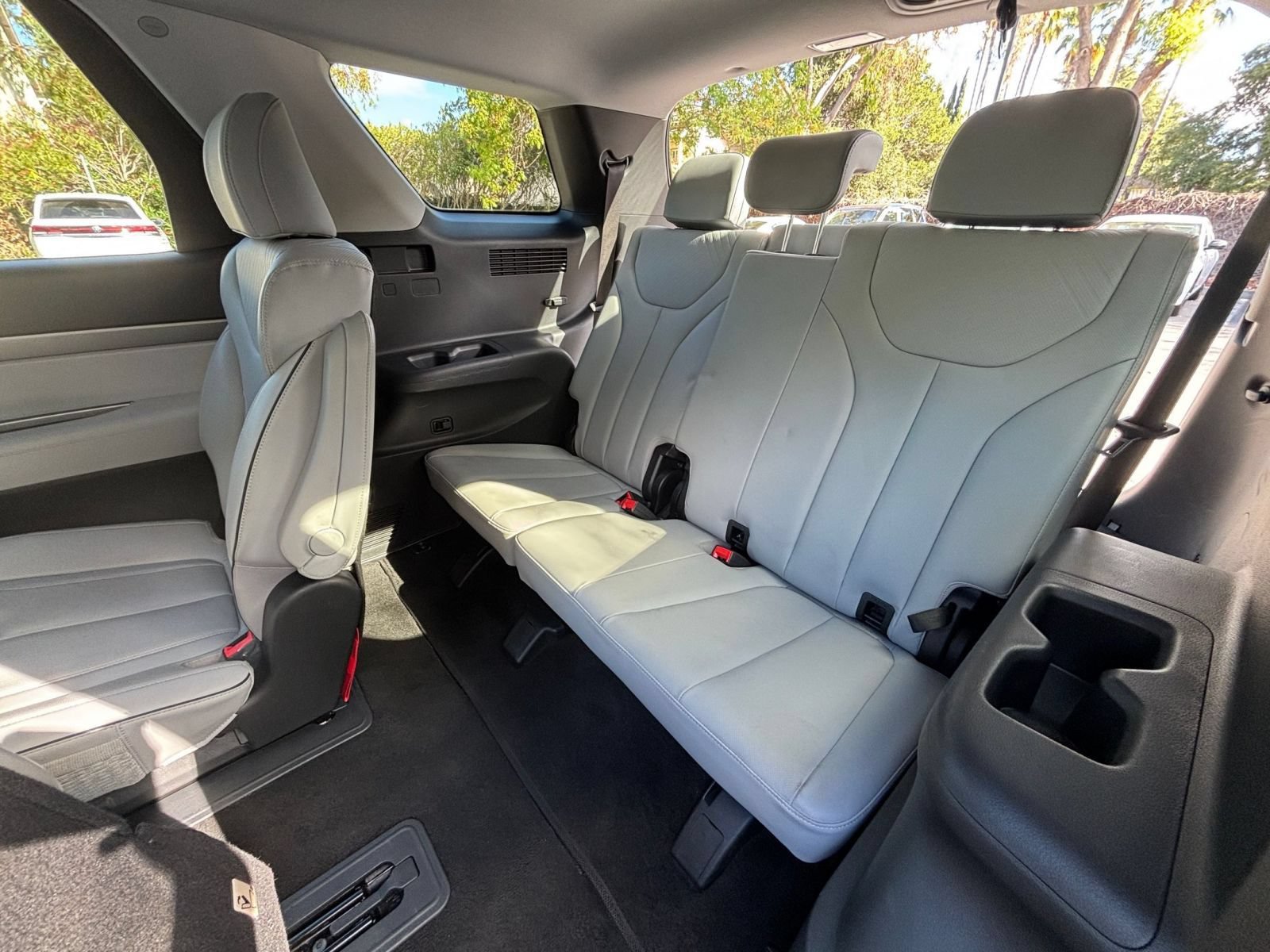 Thumbnail: 2025 Hyundai Palisade - 31