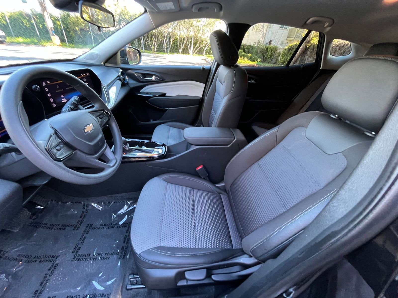 Thumbnail: 2025 Chevrolet Trax - 24