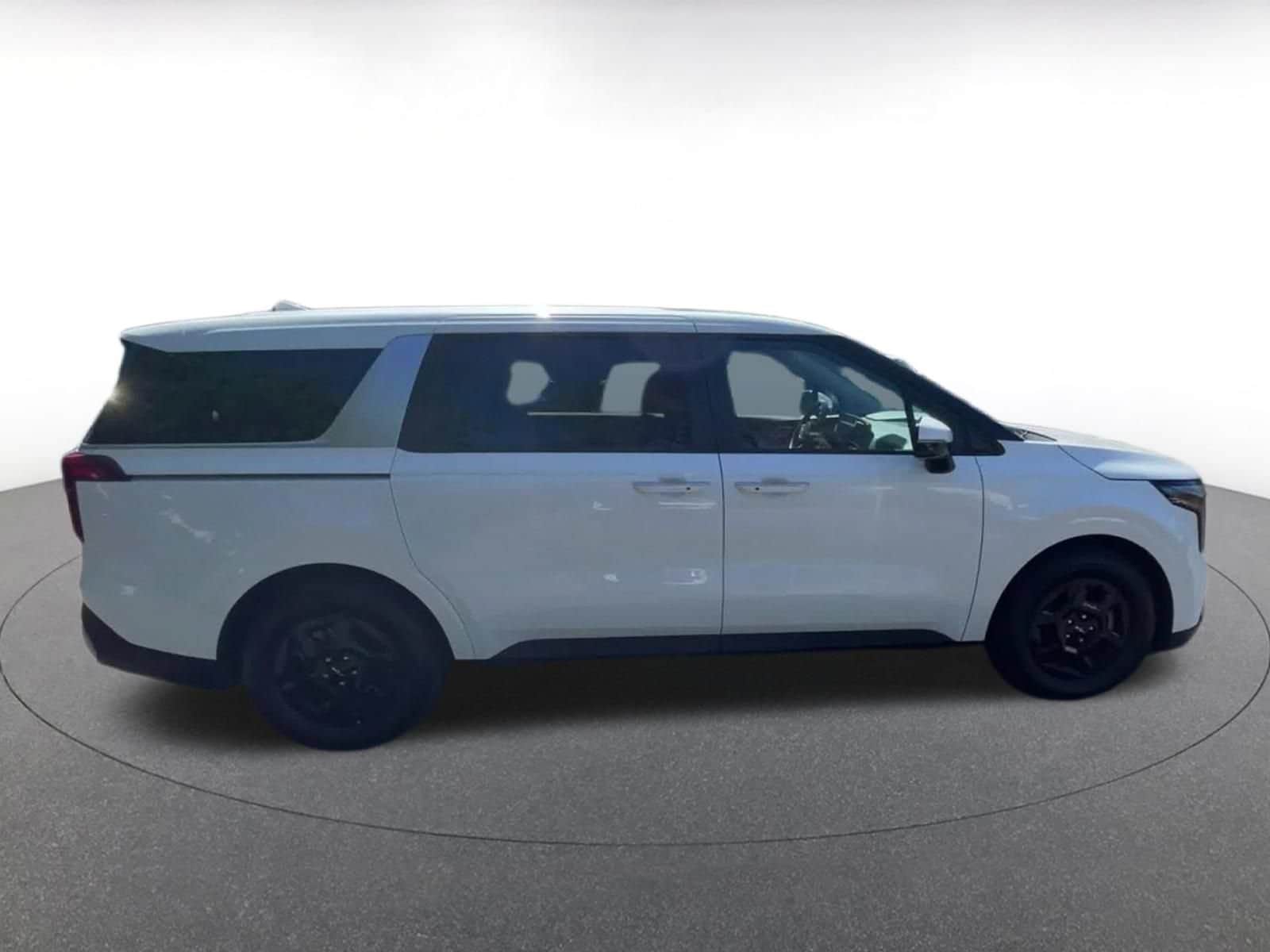 Thumbnail: 2026 Kia Carnival - 16