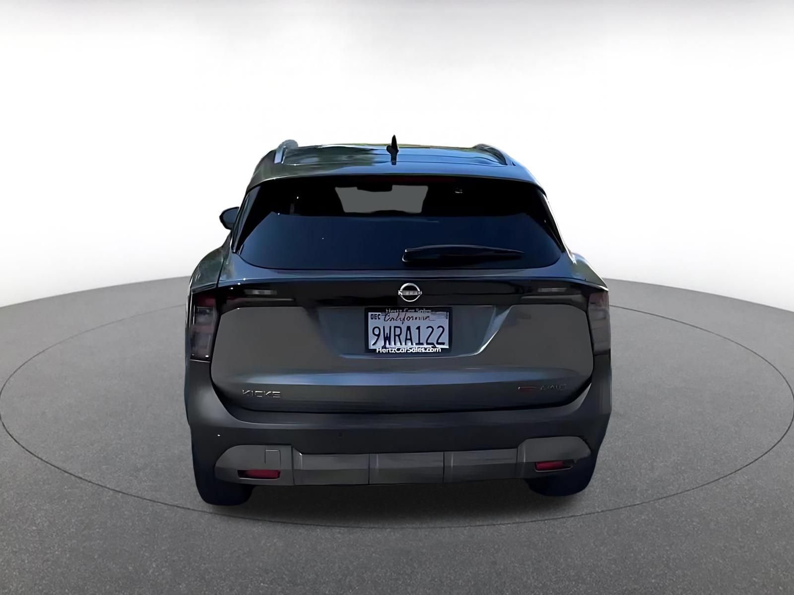 Thumbnail: 2026 Nissan Kicks - 12