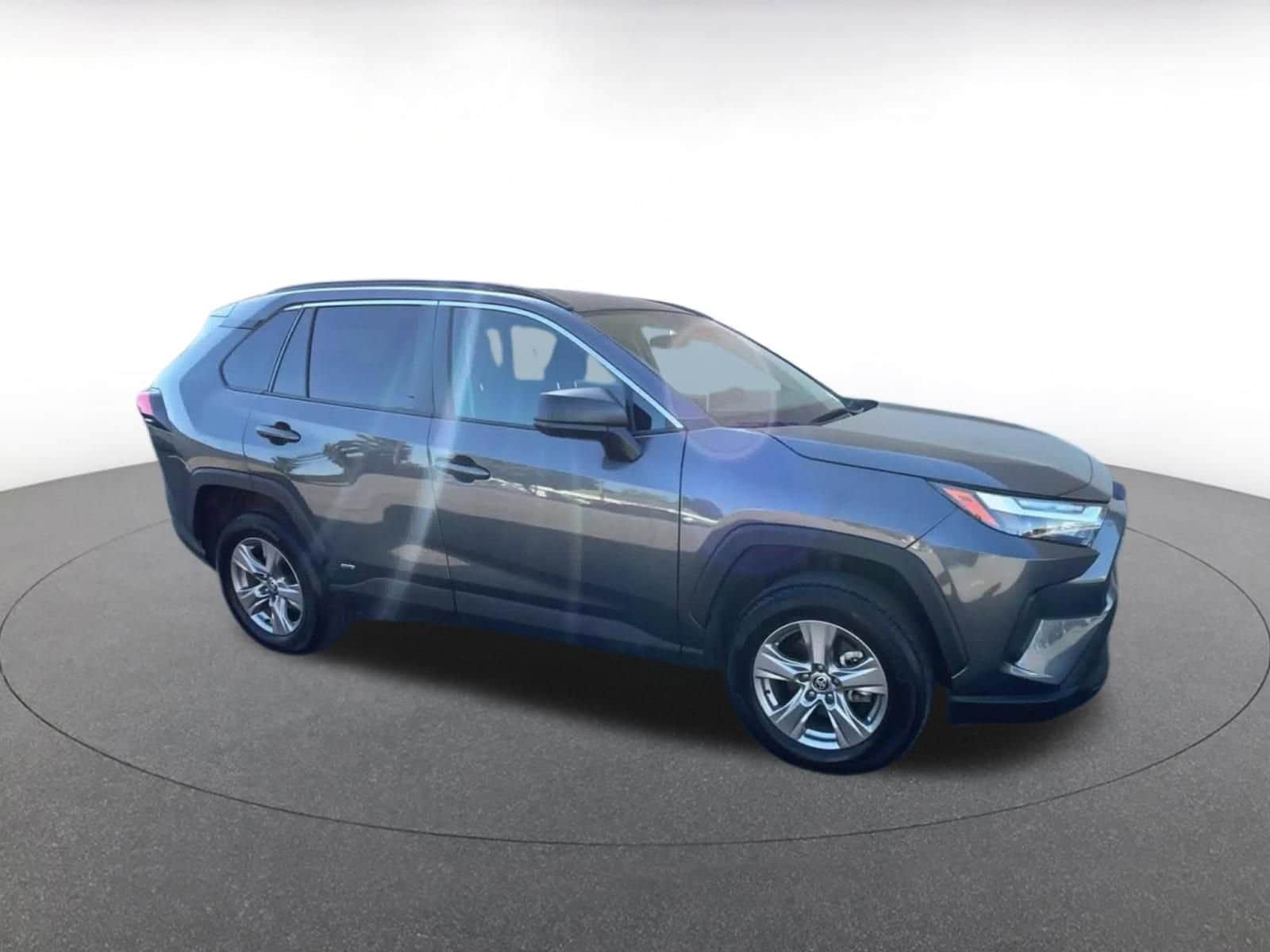 Thumbnail: 2025 Toyota RAV4 - 2