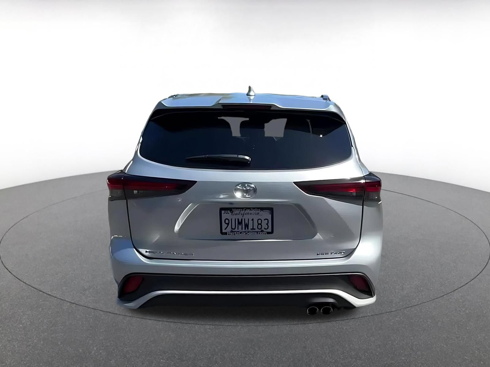 Thumbnail: 2025 Toyota Highlander - 12