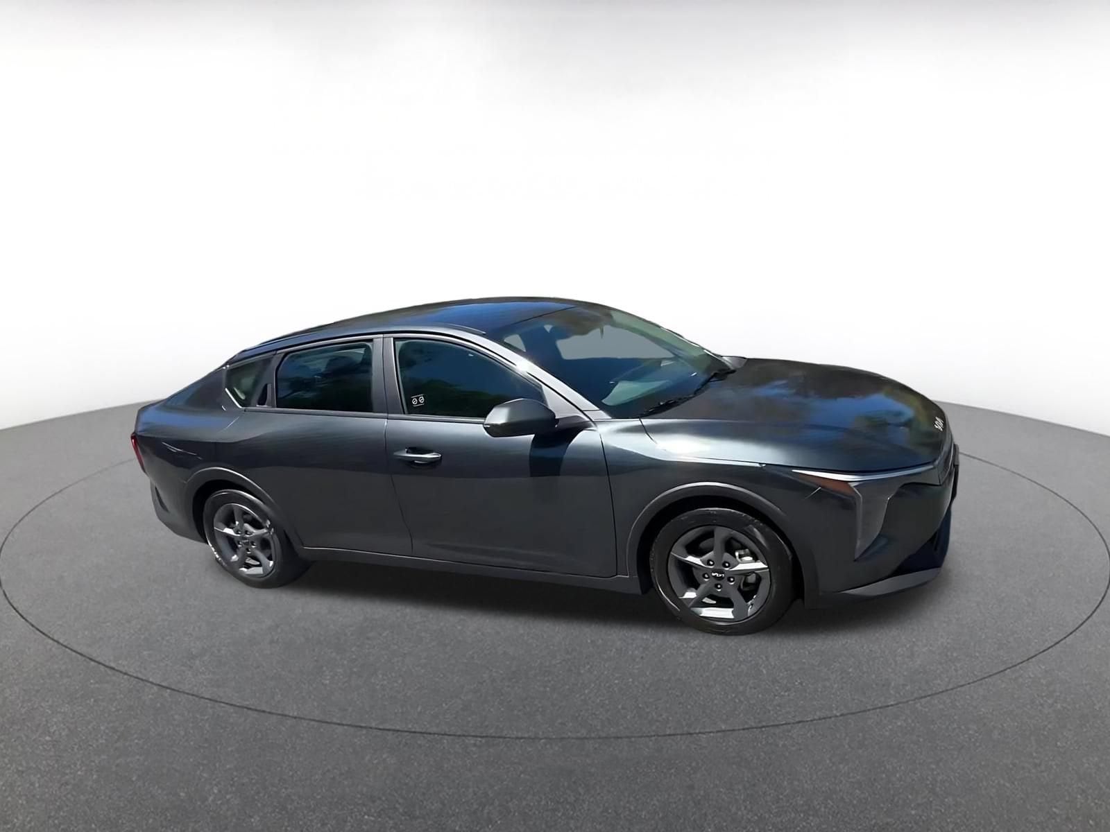 Thumbnail: 2025 Kia K4 - 2