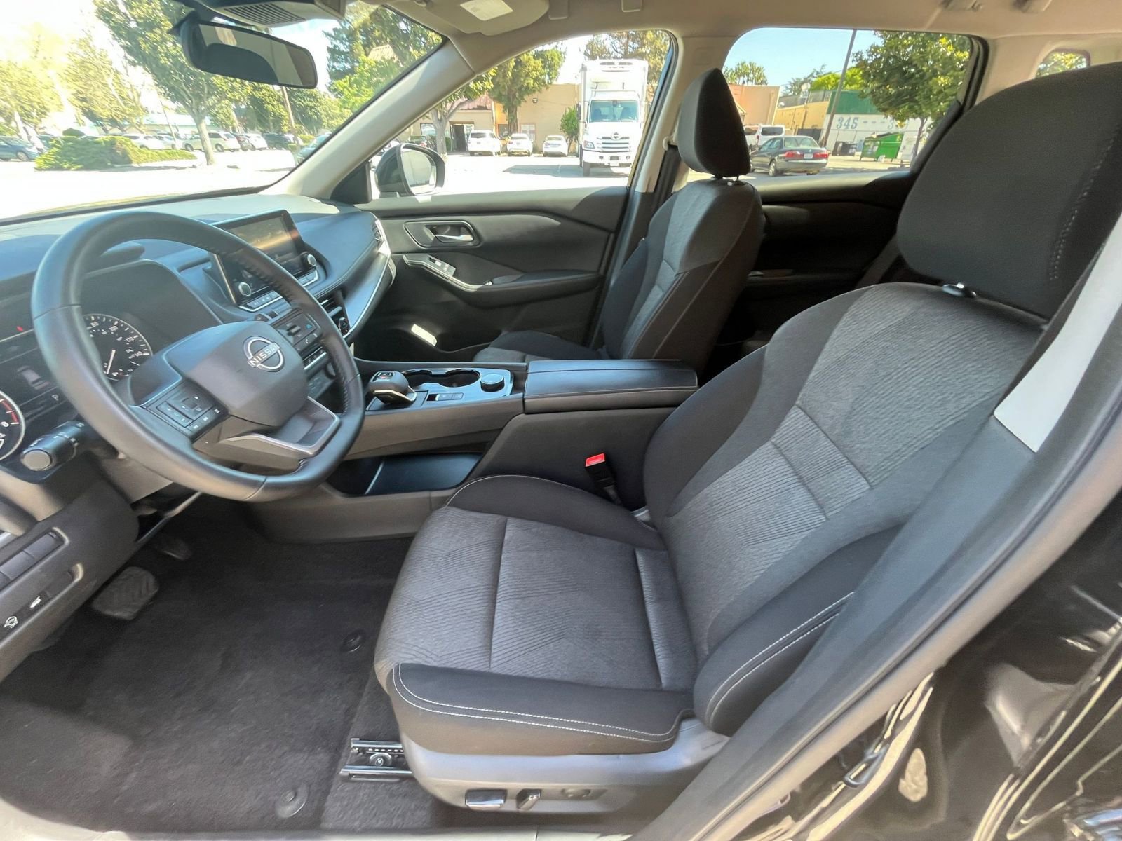 Thumbnail: 2025 Nissan Rogue - 29