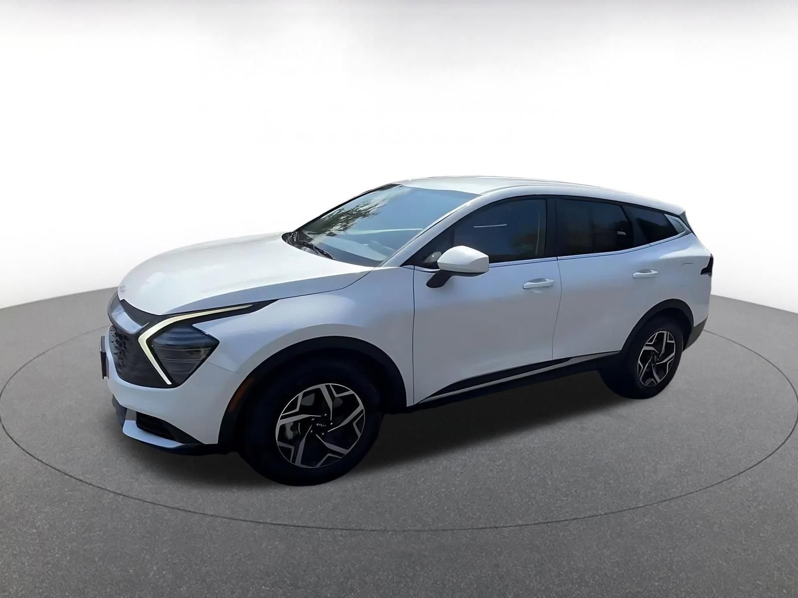 Thumbnail: 2025 Kia Sportage - 8