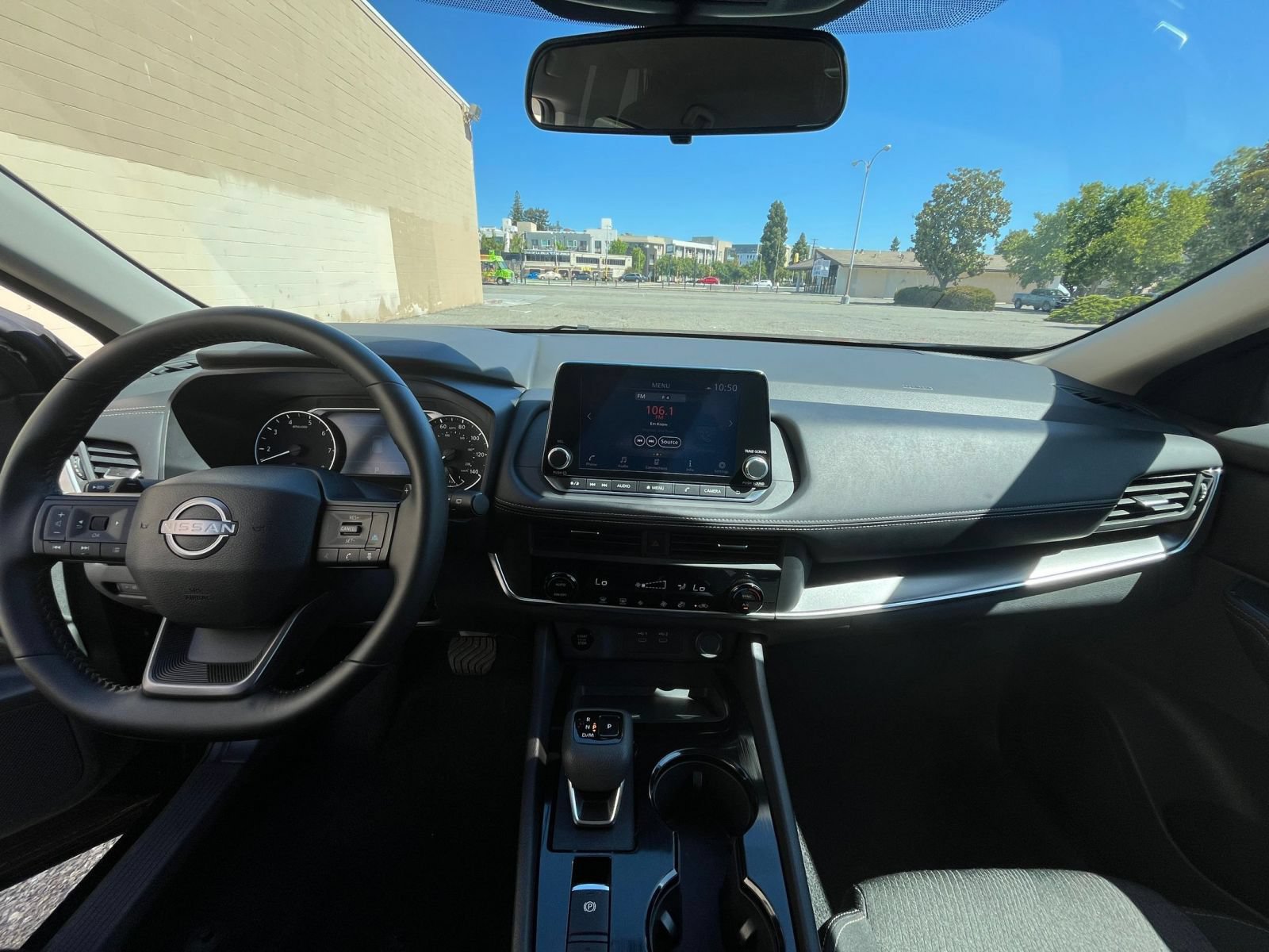 Thumbnail: 2025 Nissan Rogue - 30