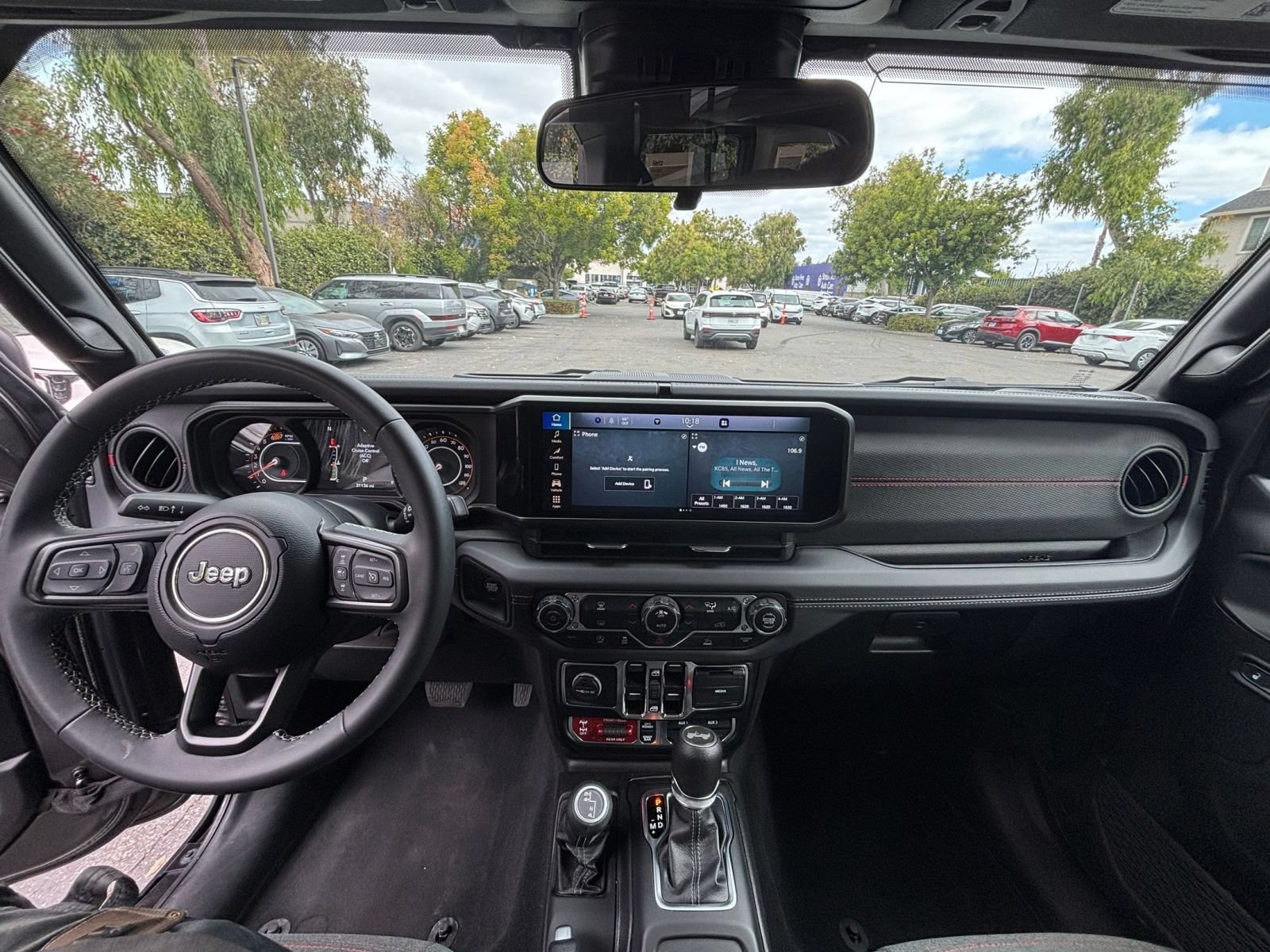 Thumbnail: 2025 Jeep Wrangler - 31