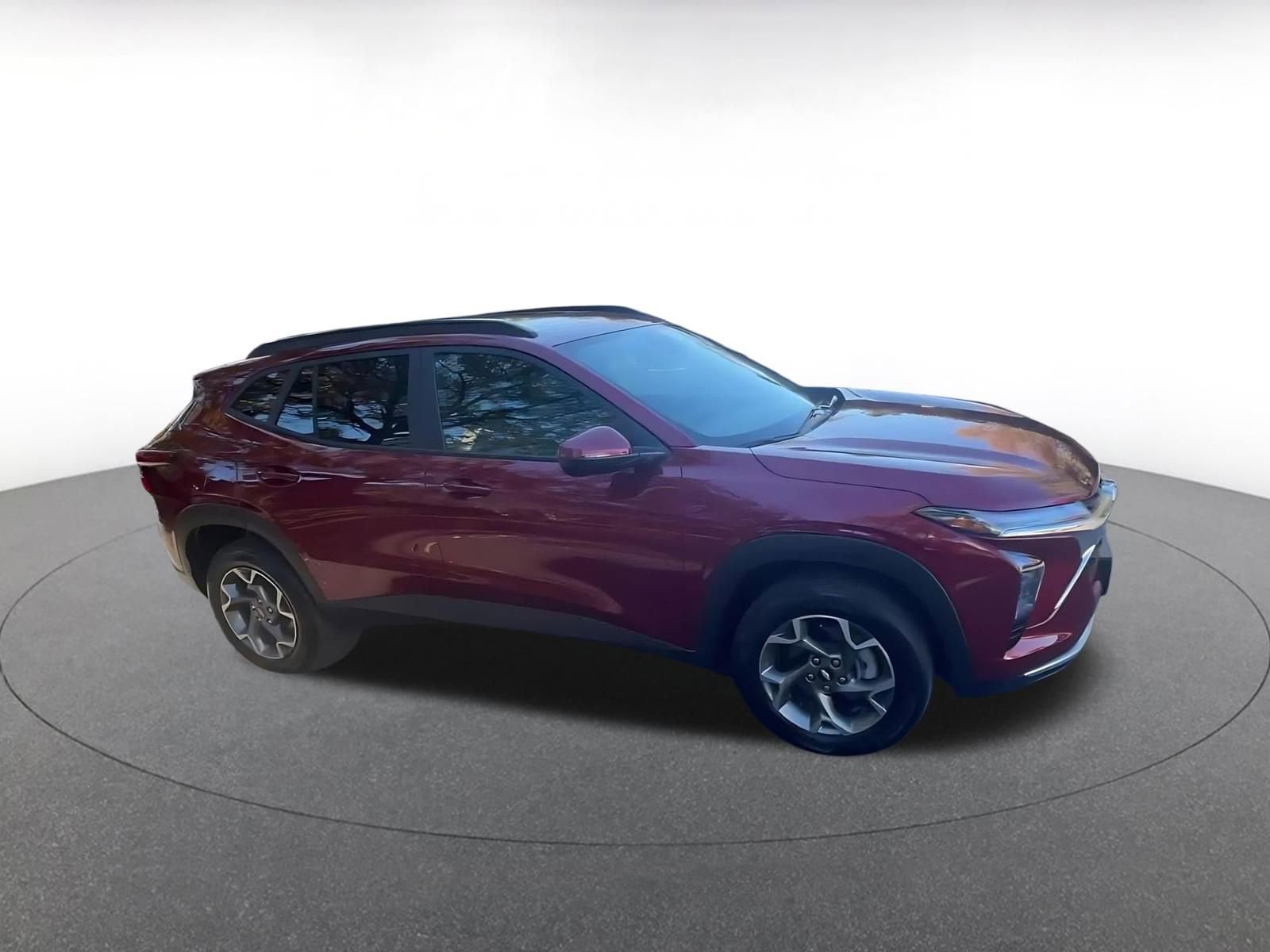 Thumbnail: 2025 Chevrolet Trax - 2