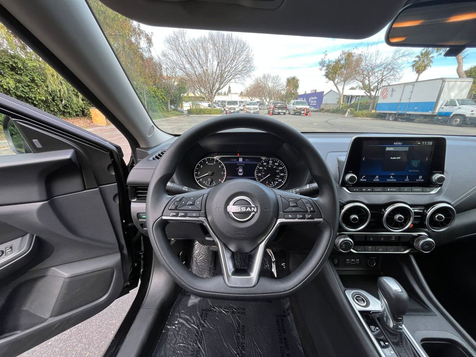 Thumbnail: 2025 Nissan Sentra - 32