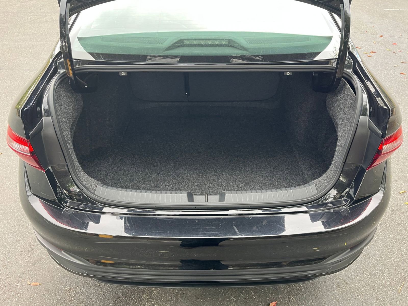 Thumbnail: 2025 Volkswagen Jetta - 29