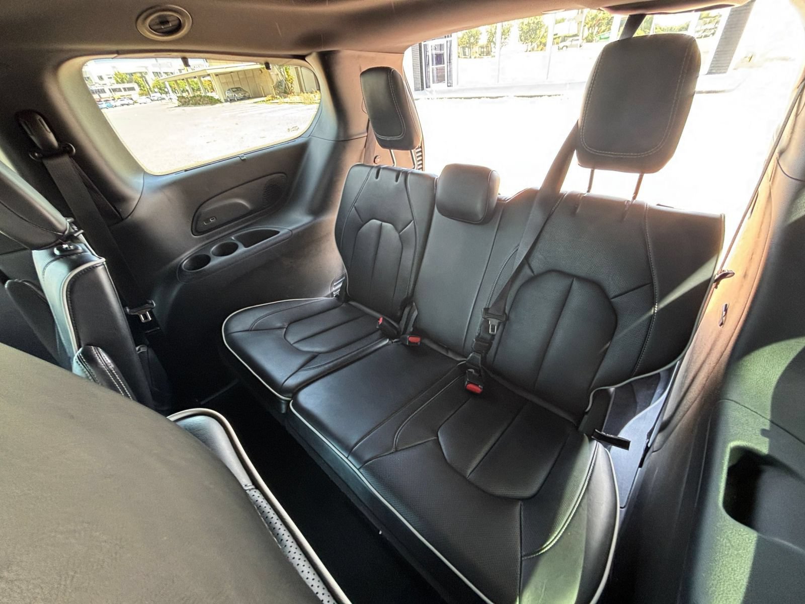 Thumbnail: 2025 Chrysler Pacifica - 26