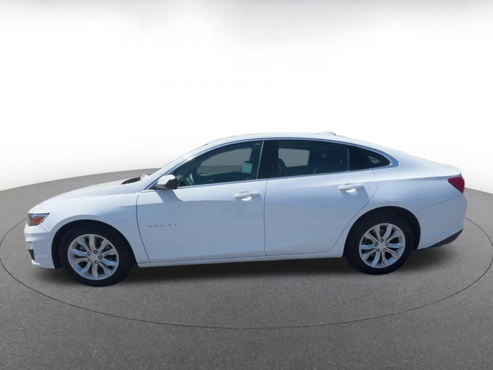 Thumbnail: 2024 Chevrolet Malibu - 7