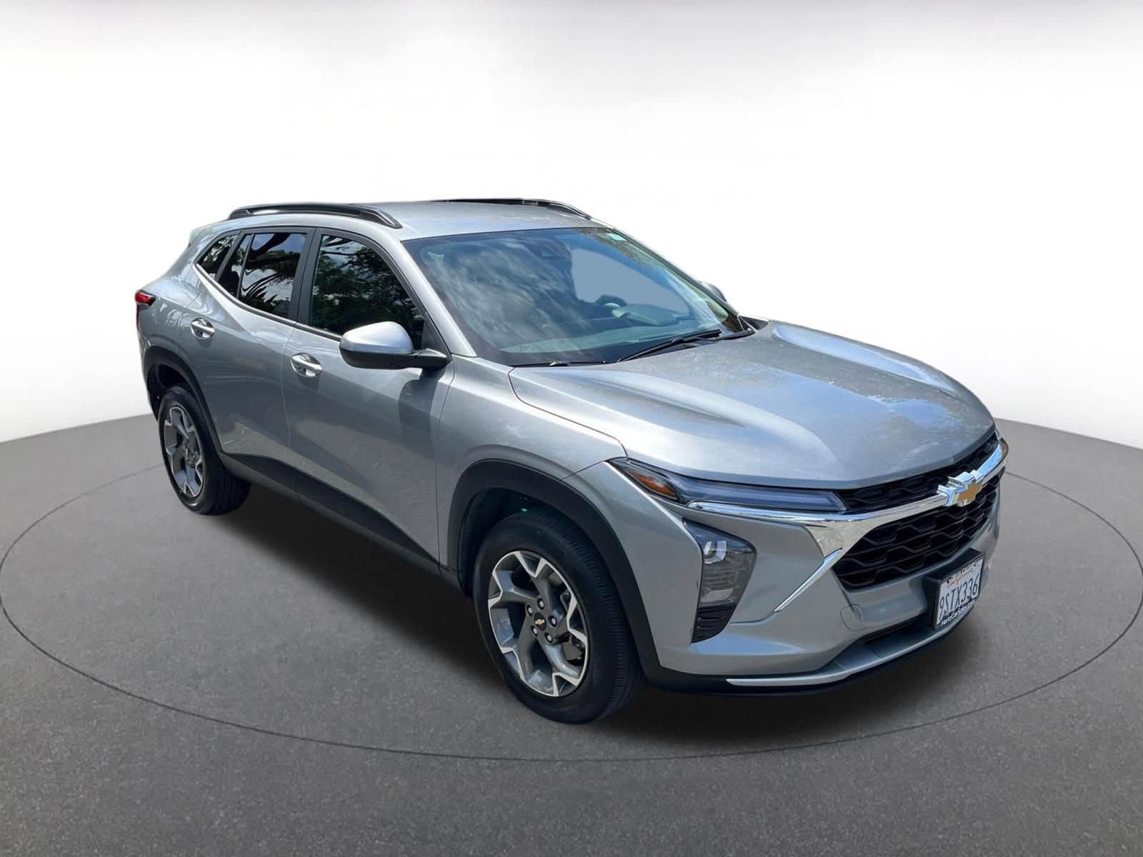 Thumbnail: 2025 Chevrolet Trax - 1