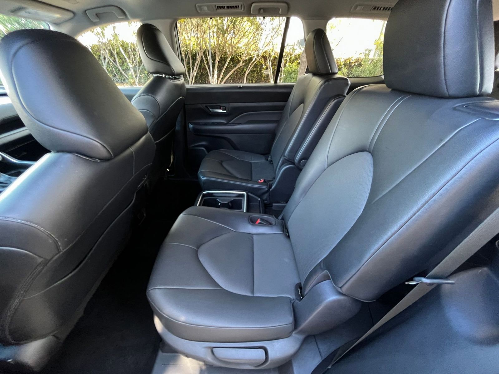 Thumbnail: 2025 Toyota Grand Highlander - 27