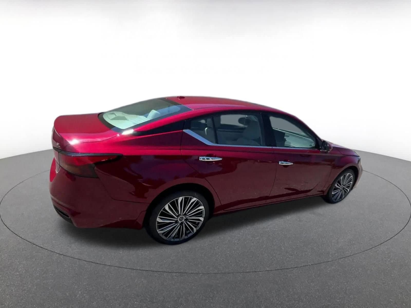 Thumbnail: 2024 Nissan Altima - 15