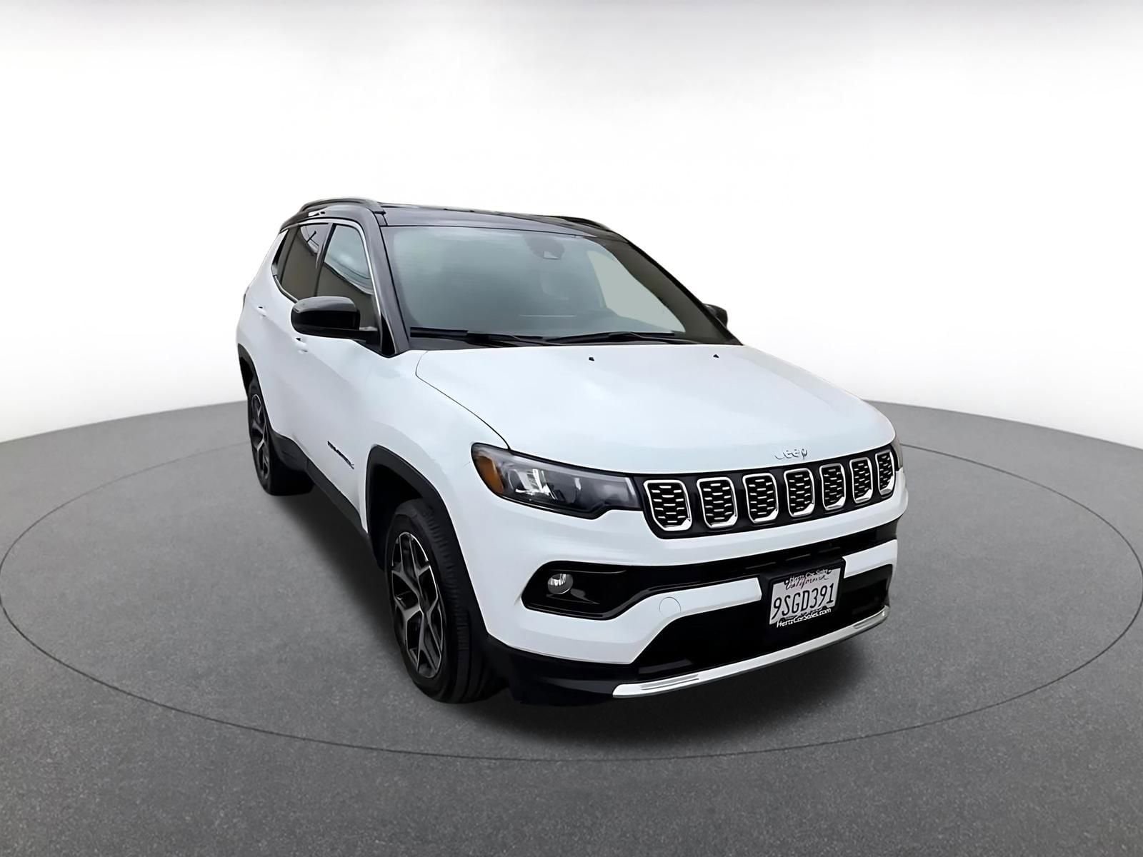 Thumbnail: 2025 Jeep Compass - 3