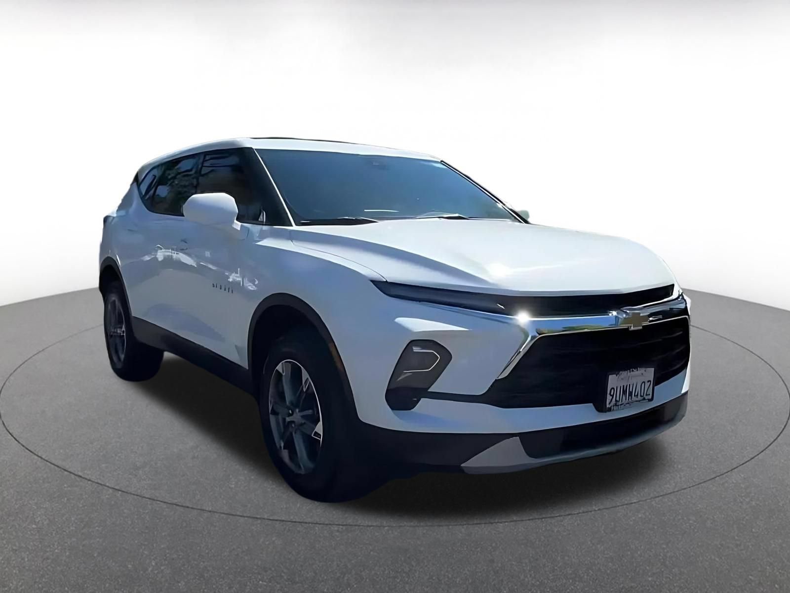 Thumbnail: 2025 Chevrolet Blazer - 3
