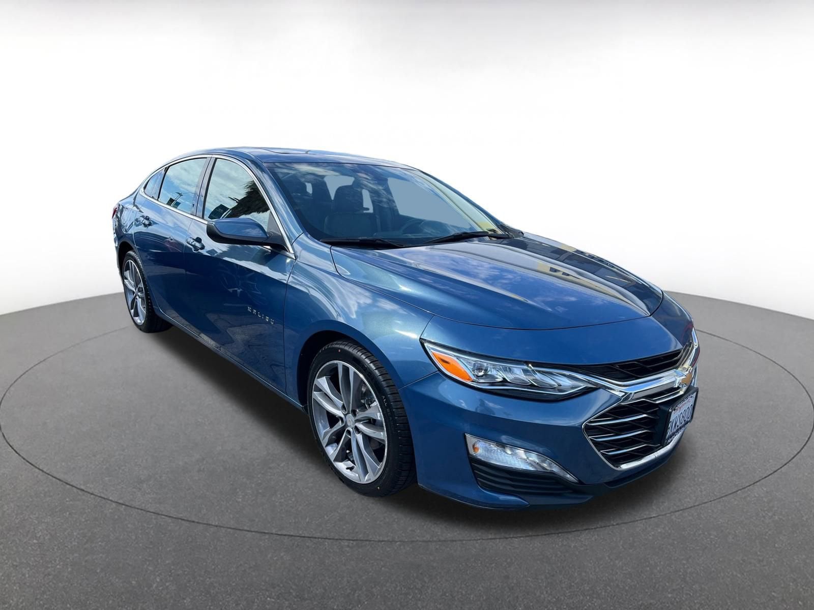 Thumbnail: 2024 Chevrolet Malibu - 1