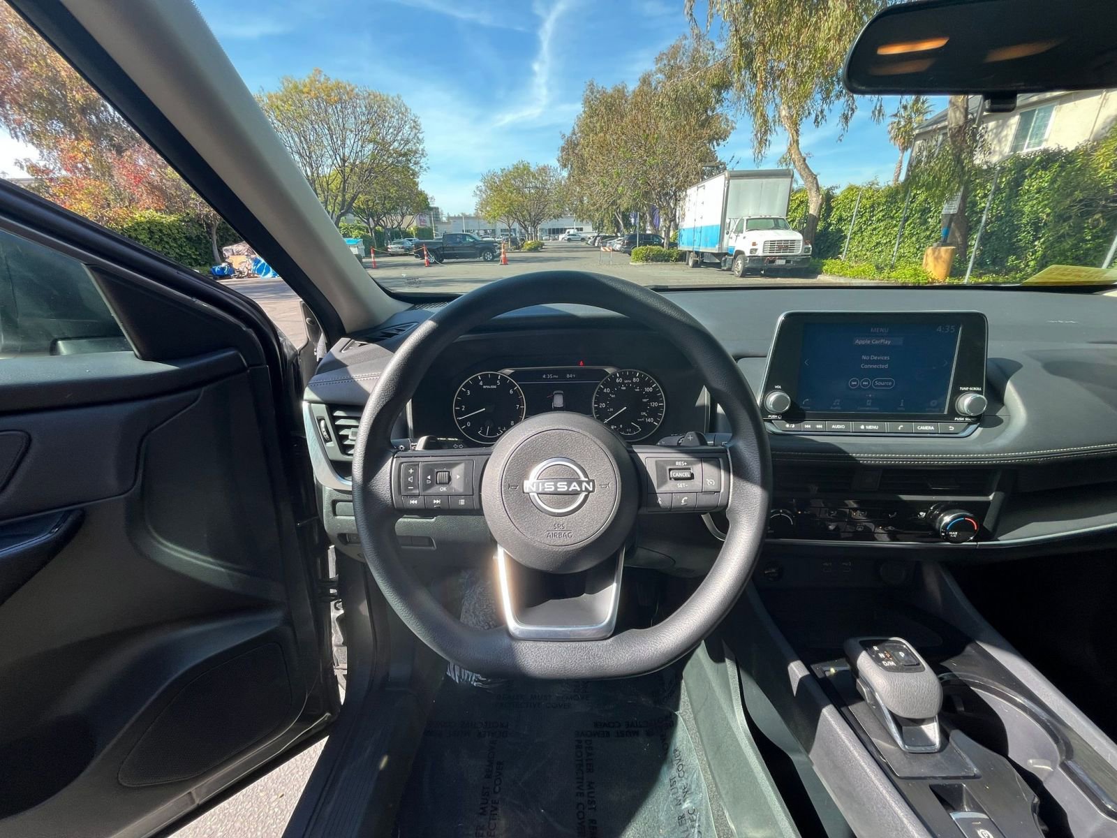 2024 Nissan Rogue S 28