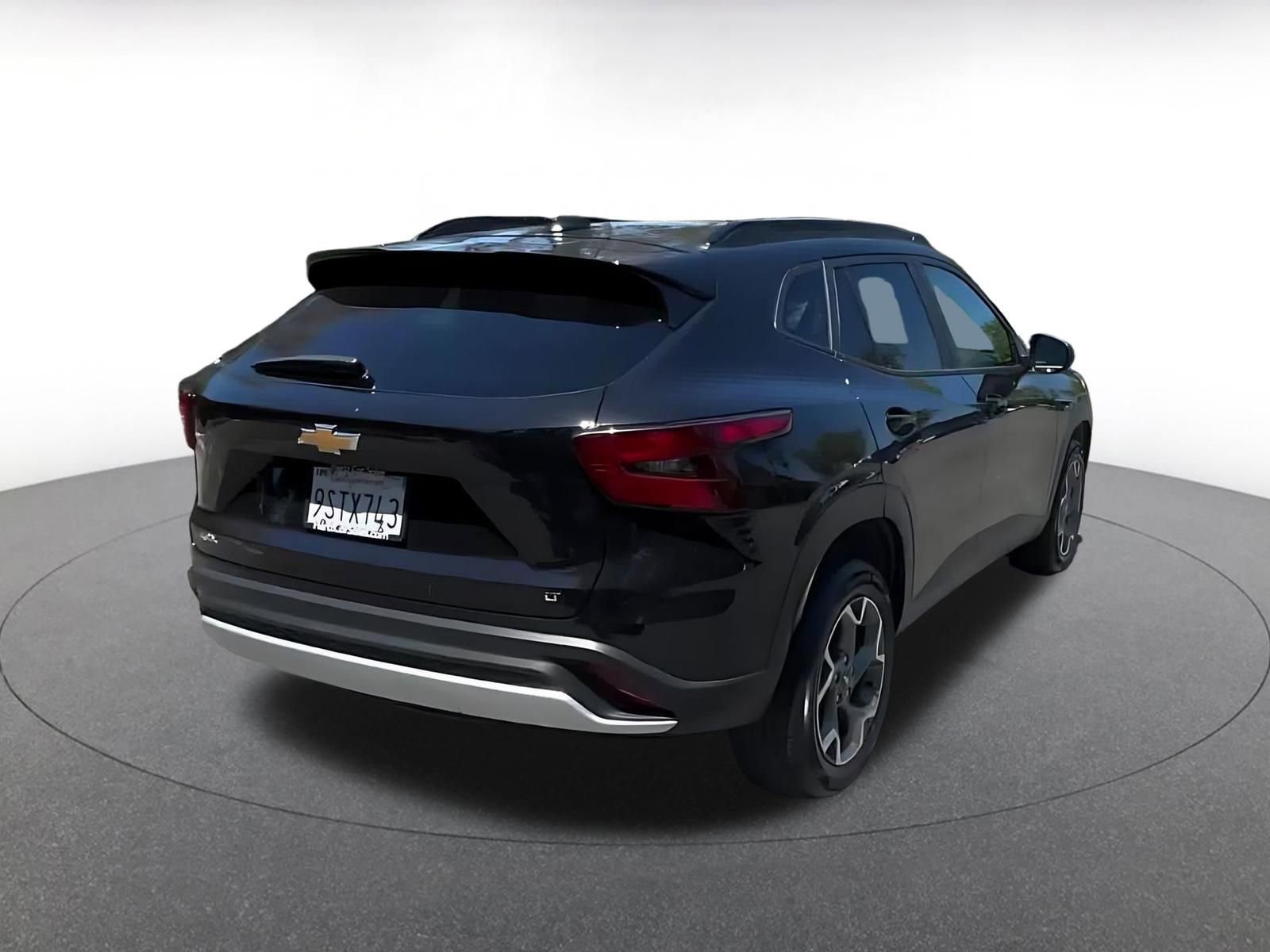 Thumbnail: 2025 Chevrolet Trax - 12
