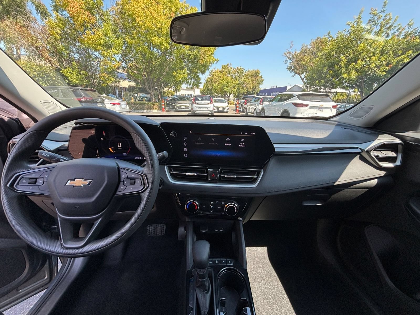 Thumbnail: 2025 Chevrolet TrailBlazer - 27