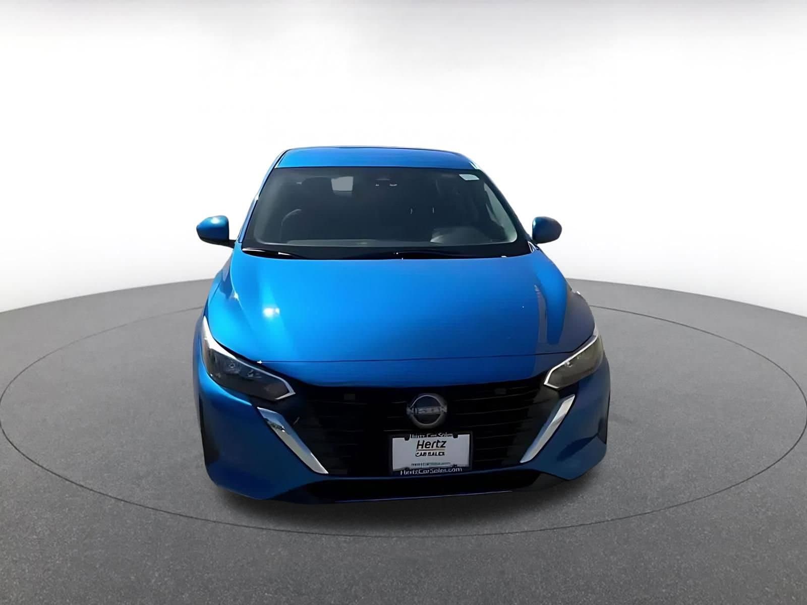 Thumbnail: 2025 Nissan Sentra - 4