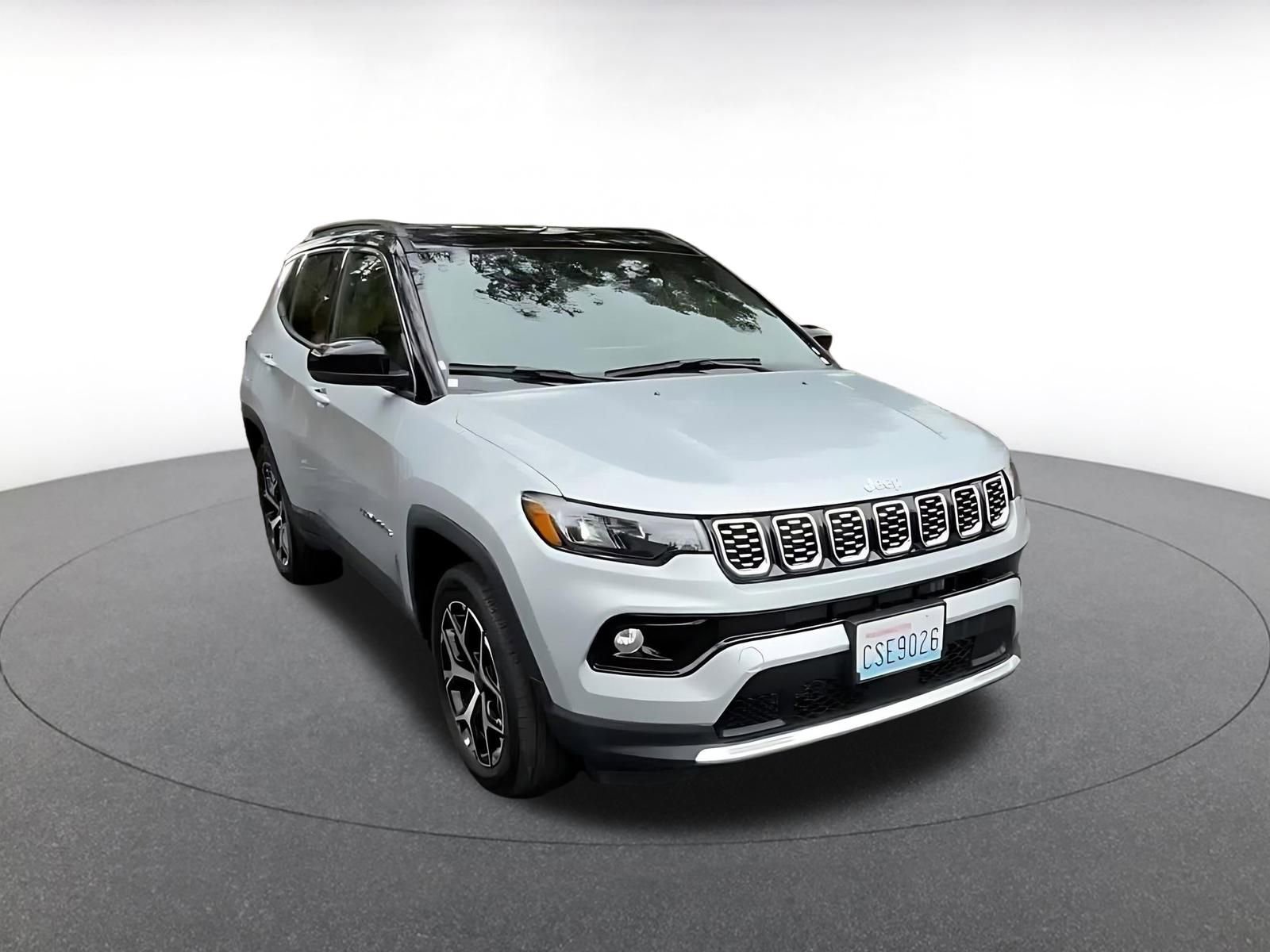 Thumbnail: 2025 Jeep Compass - 3