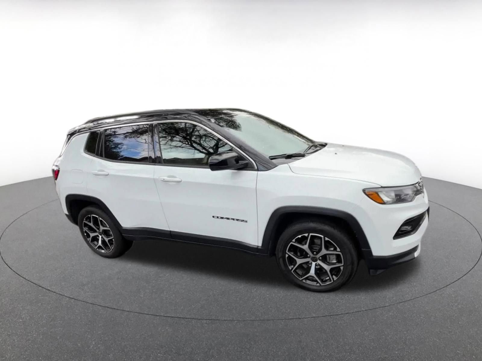 Thumbnail: 2025 Jeep Compass - 2