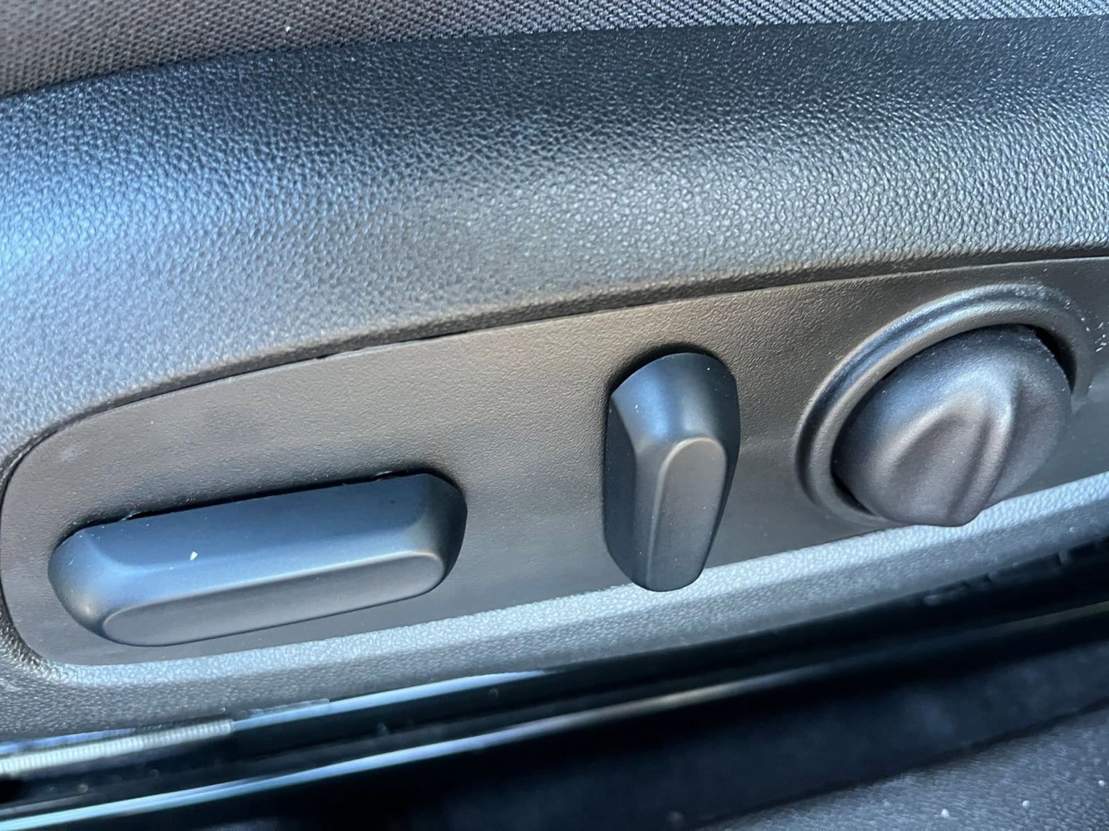 Thumbnail: 2024 Chevrolet Malibu - 23