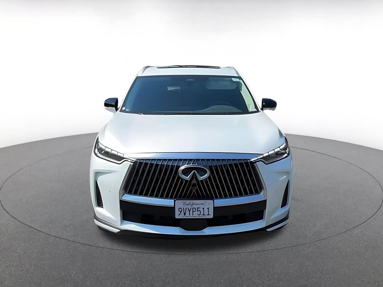 Thumbnail: 2026 INFINITI QX60 - 4