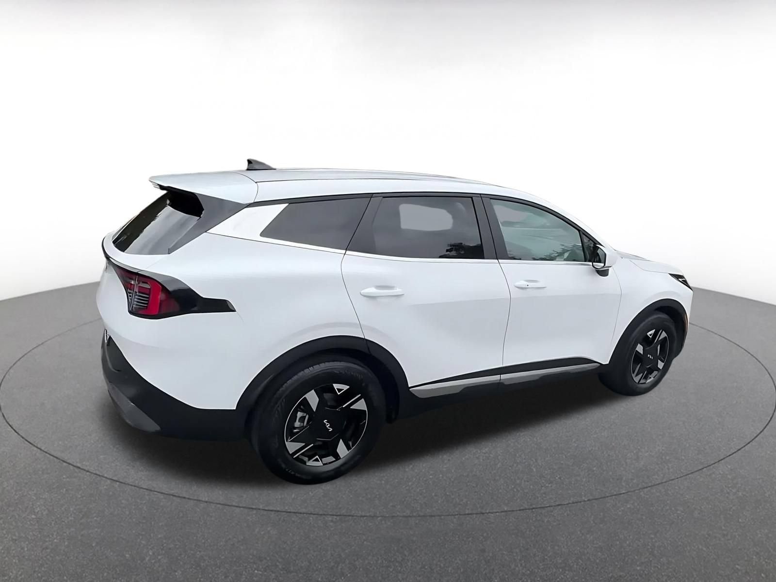 Thumbnail: 2026 Kia Sportage - 13