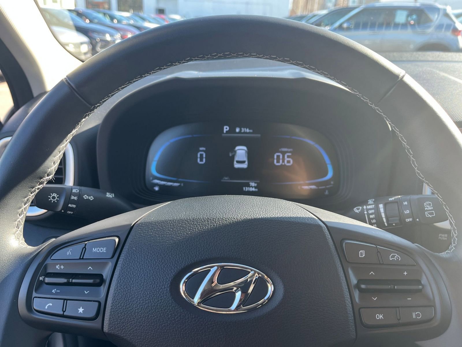 Thumbnail: 2025 Hyundai Venue - 27