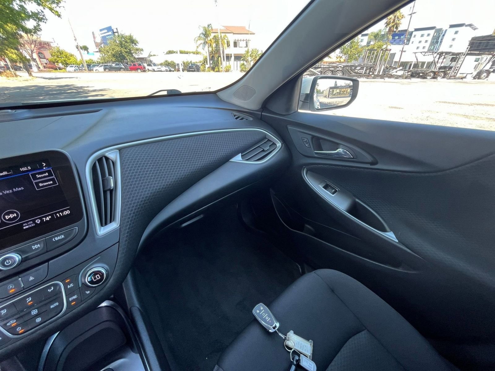 Thumbnail: 2024 Chevrolet Malibu - 30