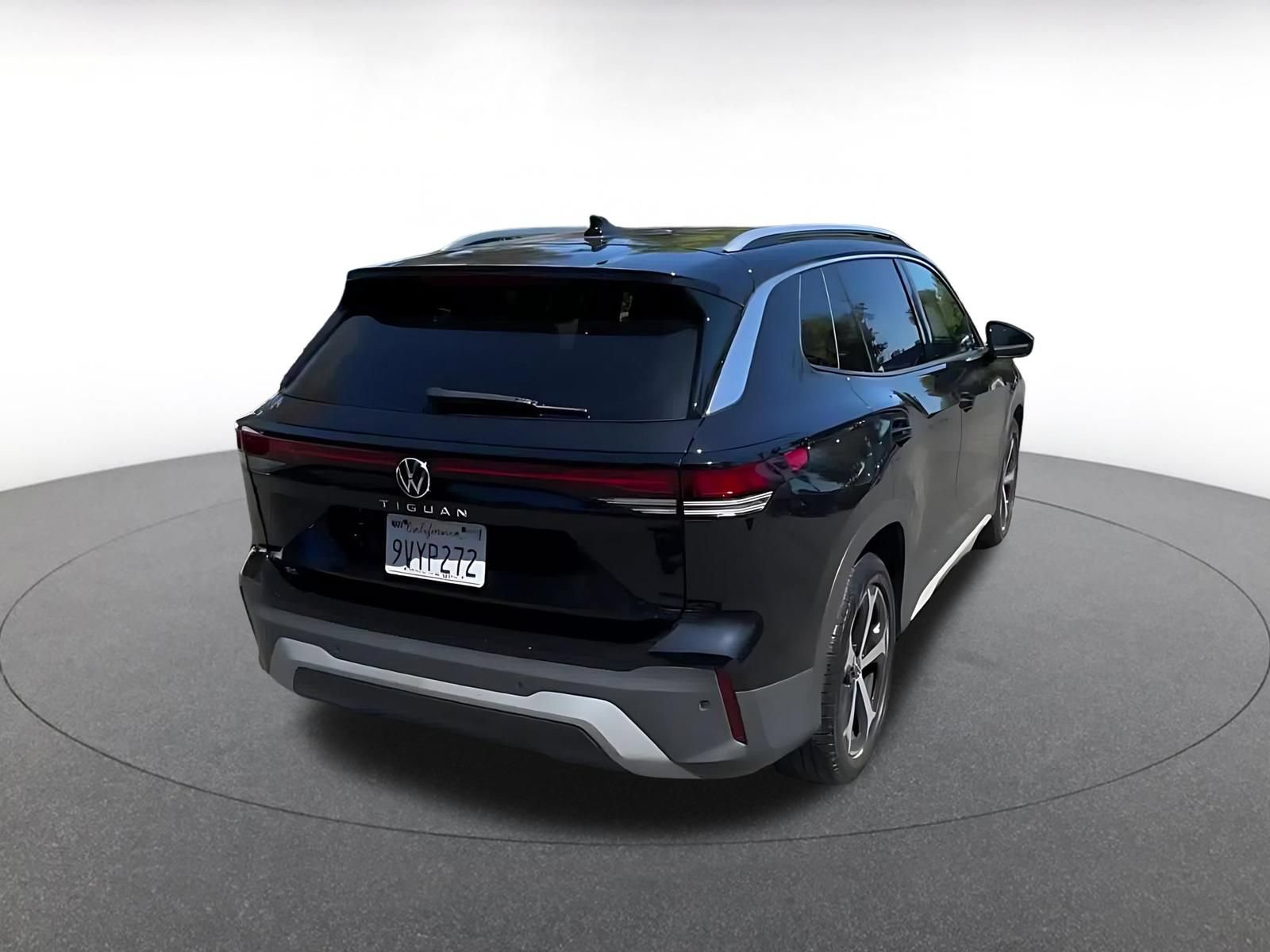Thumbnail: 2026 Volkswagen Tiguan - 14
