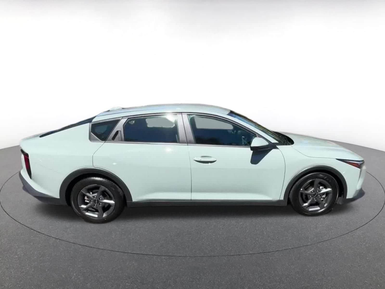 Thumbnail: 2025 Kia K4 - 15