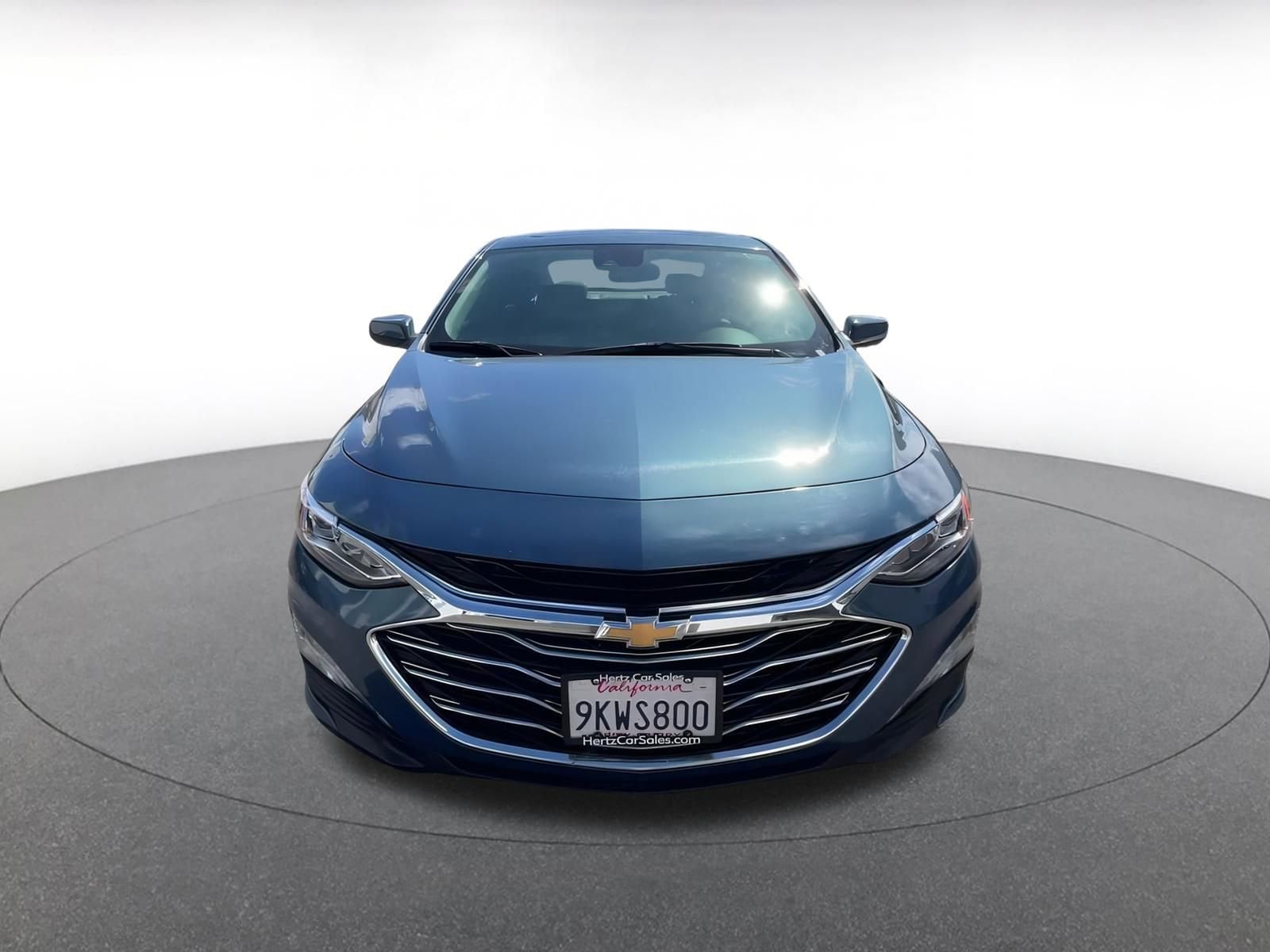 Thumbnail: 2024 Chevrolet Malibu - 4