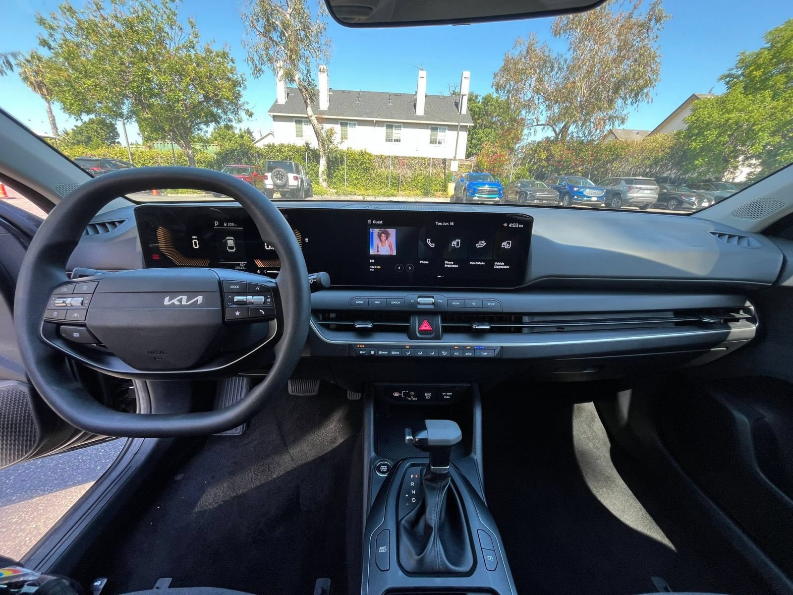 Thumbnail: 2025 Kia K4 - 32