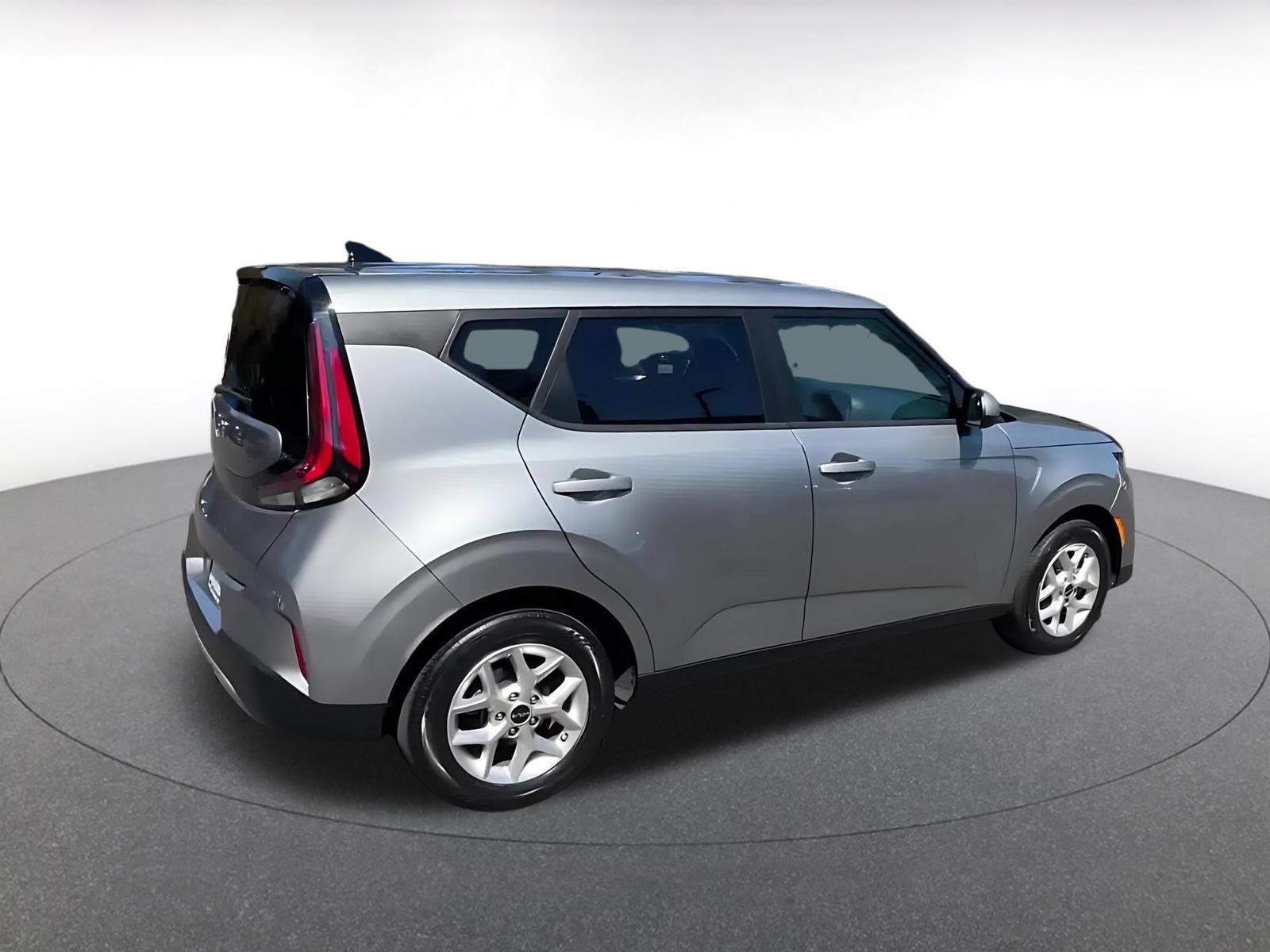 Thumbnail: 2025 Kia Soul - 15