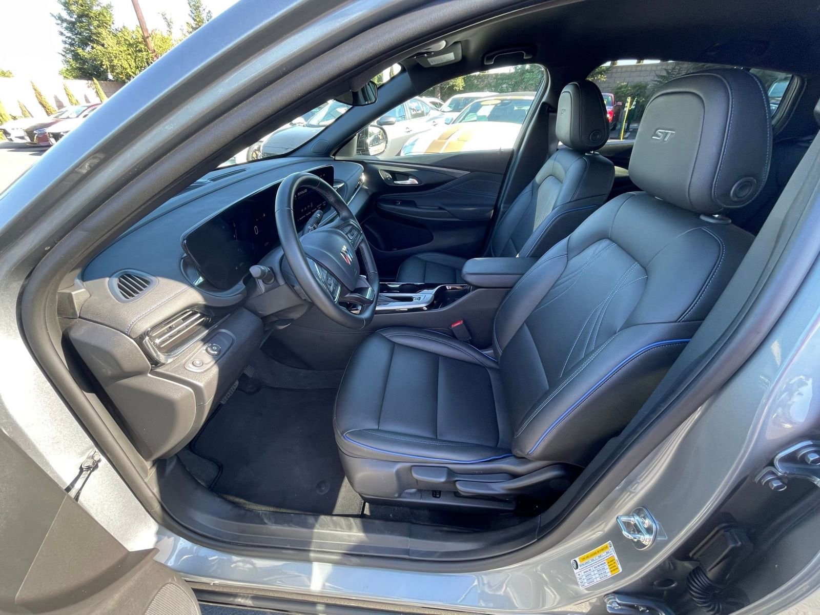 Thumbnail: 2025 Buick Envista - 25