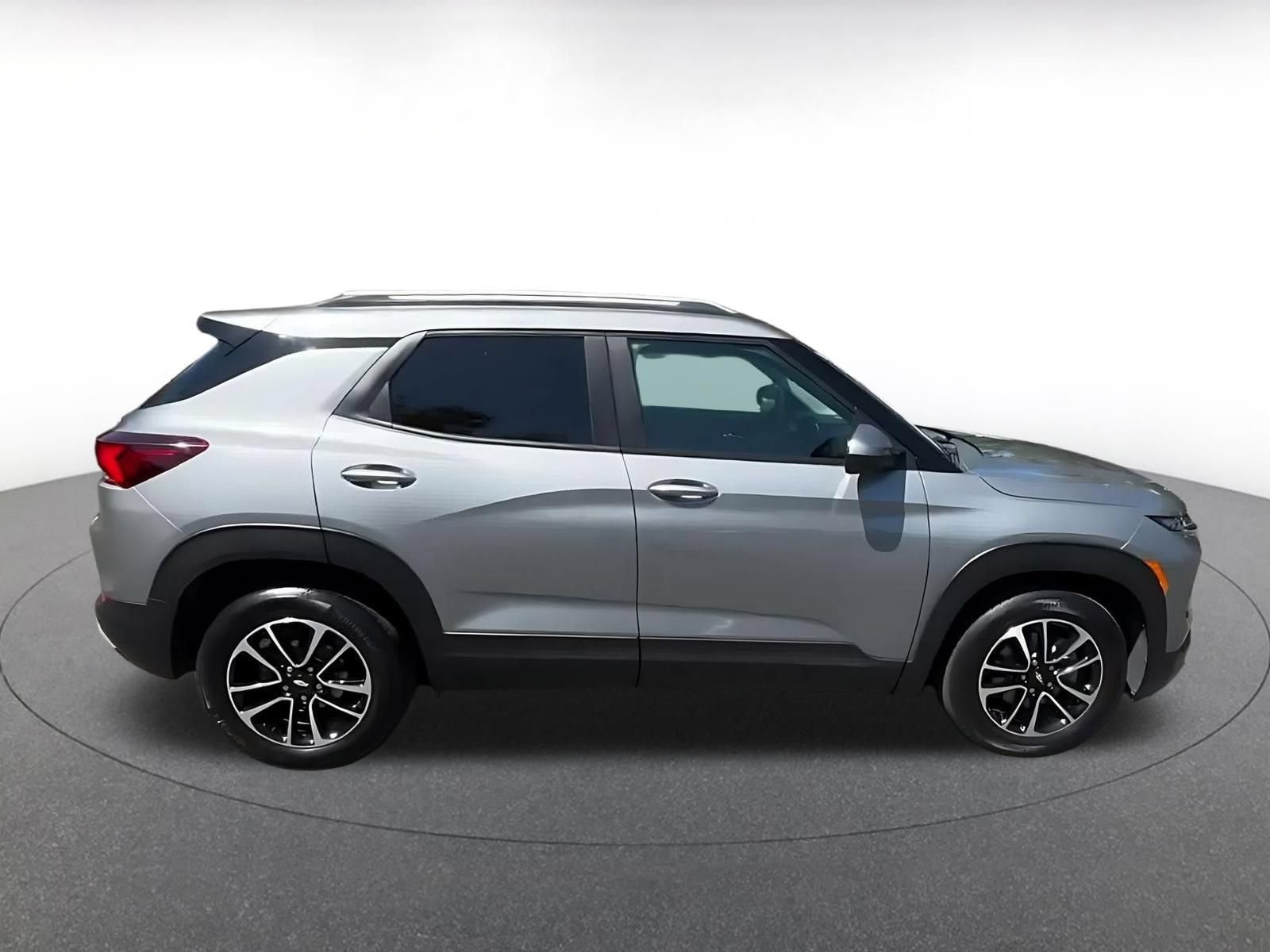 Thumbnail: 2025 Chevrolet TrailBlazer - 13