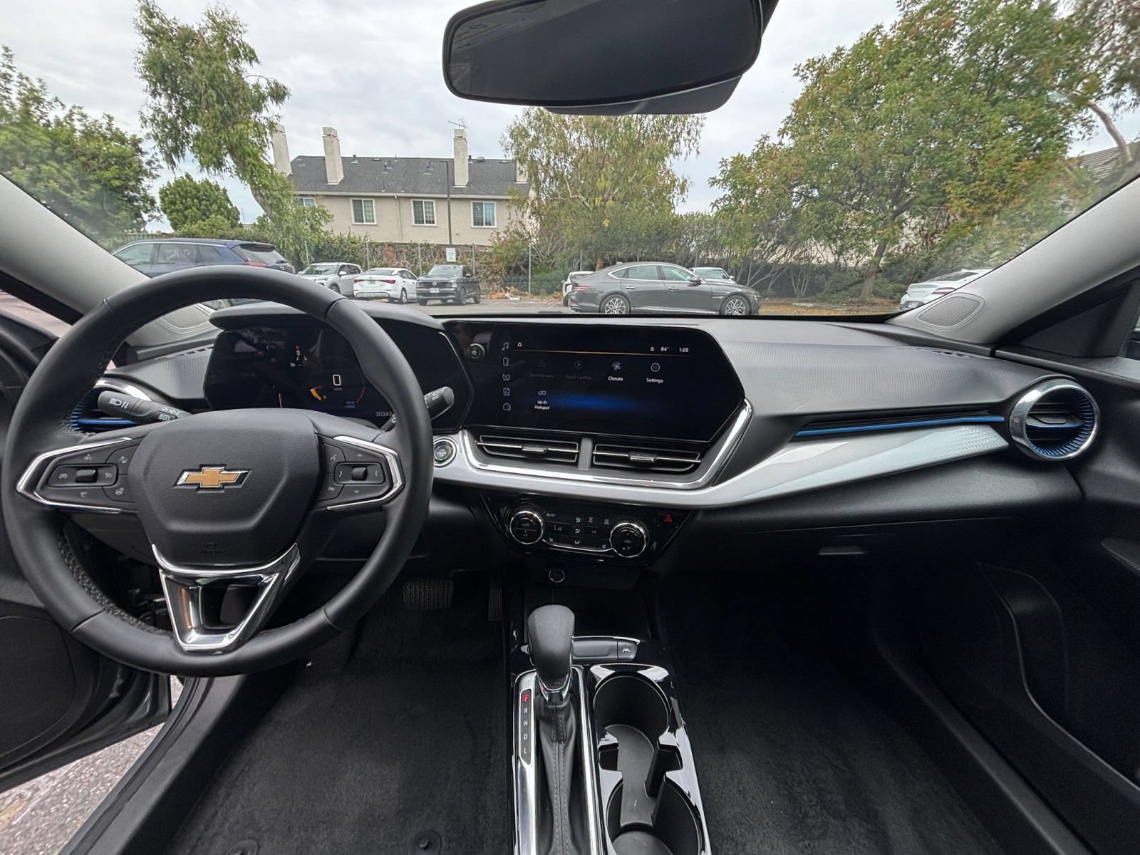 Thumbnail: 2025 Chevrolet Trax - 27