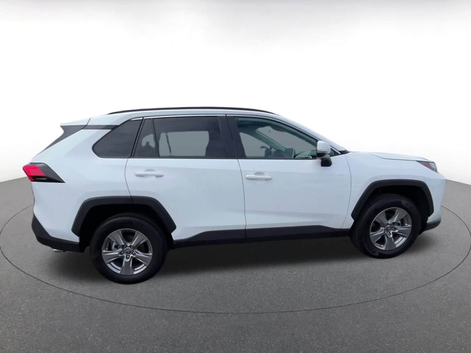 Thumbnail: 2025 Toyota RAV4 - 16