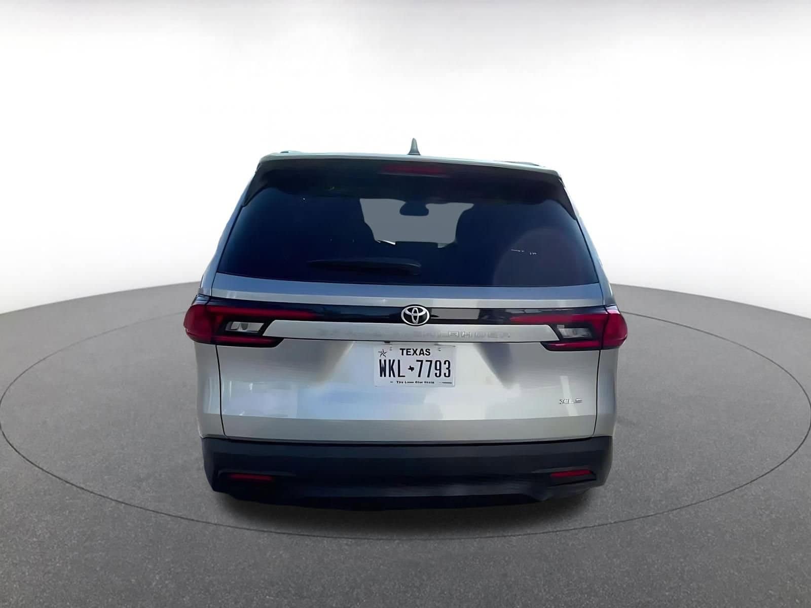 Thumbnail: 2025 Toyota Grand Highlander - 12