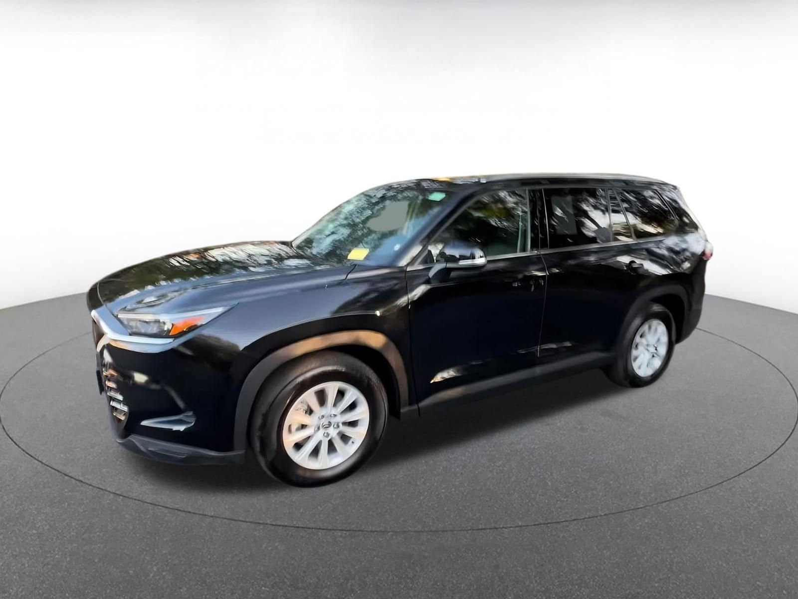 Thumbnail: 2025 Toyota Grand Highlander - 8