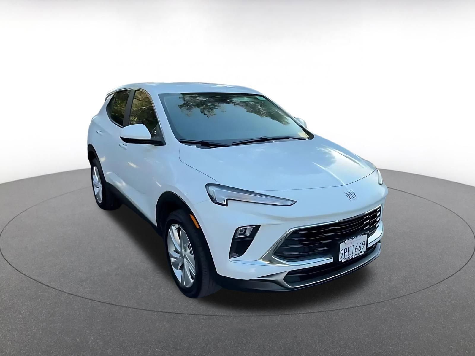 Thumbnail: 2025 Buick Encore GX - 3