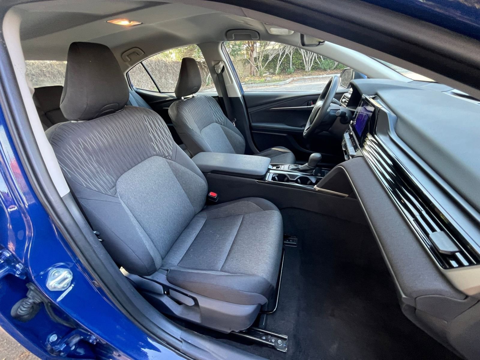 Thumbnail: 2025 Toyota Camry - 35