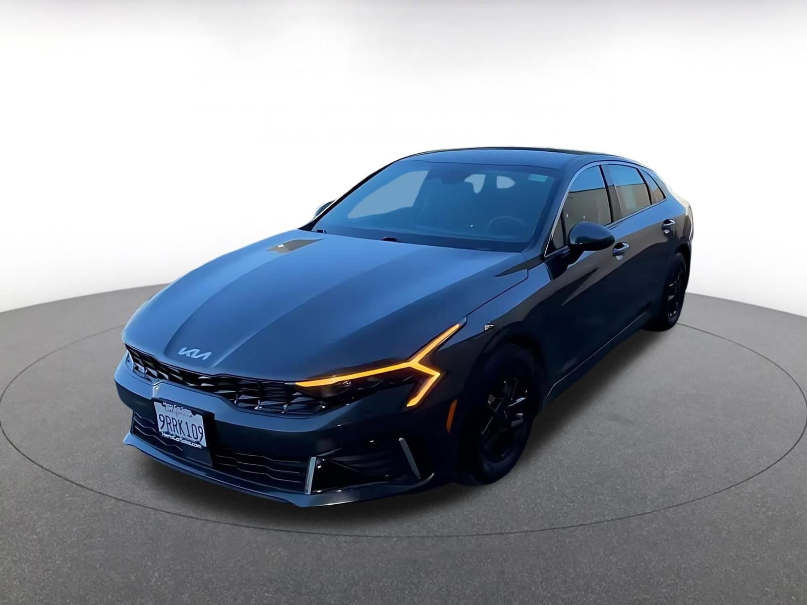 Thumbnail: 2025 Kia K5 - 4