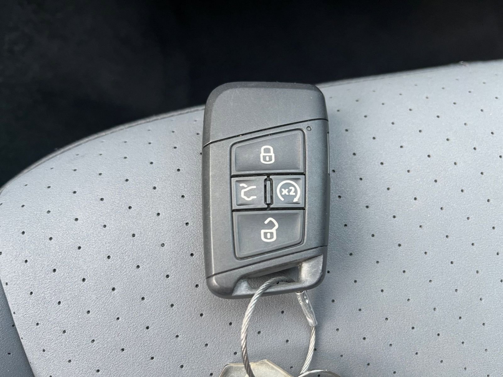 Thumbnail: 2025 Volkswagen Jetta - 21