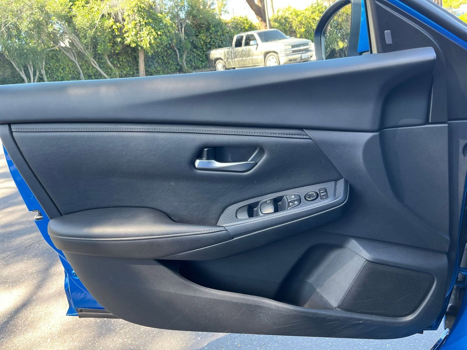 Thumbnail: 2025 Nissan Sentra - 18